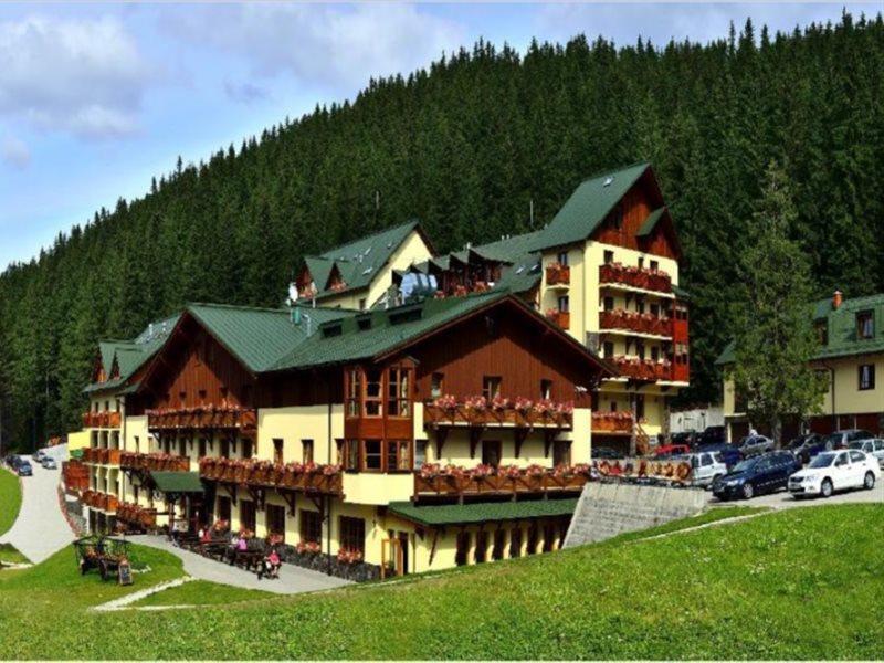 Ski & Wellness Residence Druzba Demanovska Dolina Exteriör bild